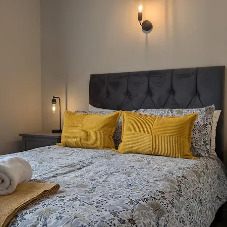 Chy Lowen Private With Kitchen, Dining And Garden Access Close To Eden Project & Beaches בית הארחה Saint Blazey